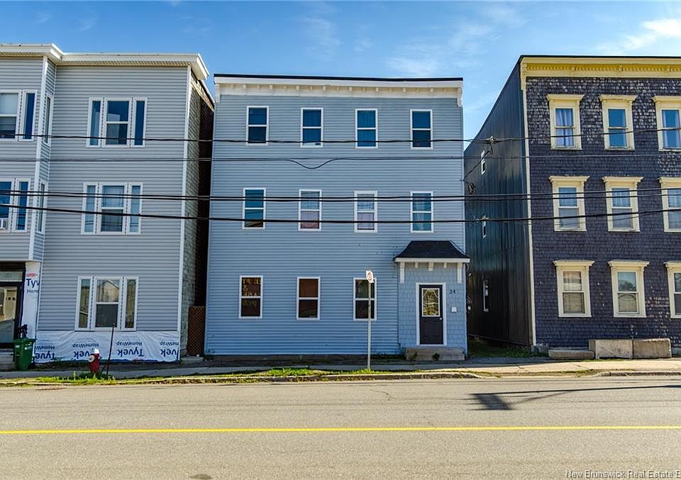1st image of 34 Adelaide St
