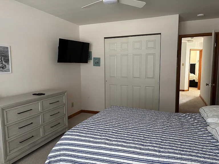 124 E Monterey Ave — Photo 12