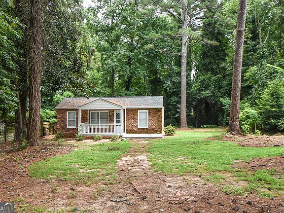 2nd image of 3274 Fern Dr