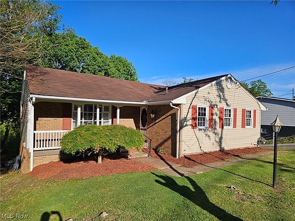 2nd image of 164 Lacy Dr
