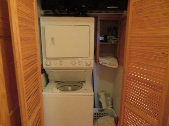 2nd image of 1400 N Ashland Ave #2F