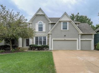 9401 W 149th Ter, Overland Park, KS 66221