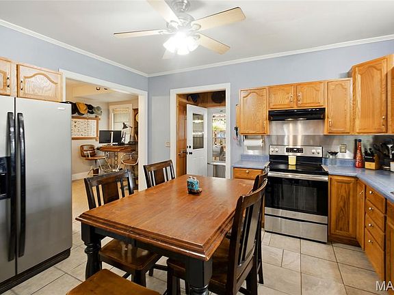 5th image of 9965 Fruit Rd