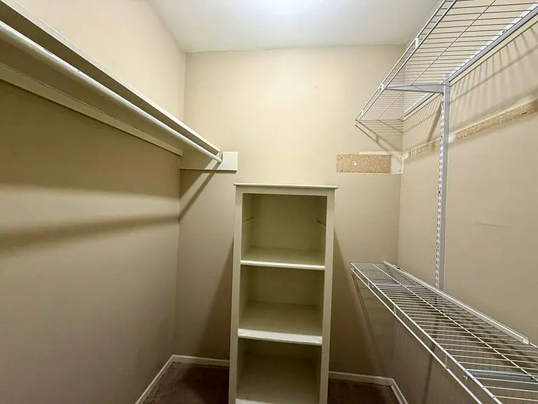 7322 Oak Manor Dr #54 — Photo 15