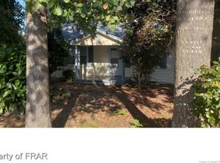 3301 Davis St, Hope Mills, NC 28348