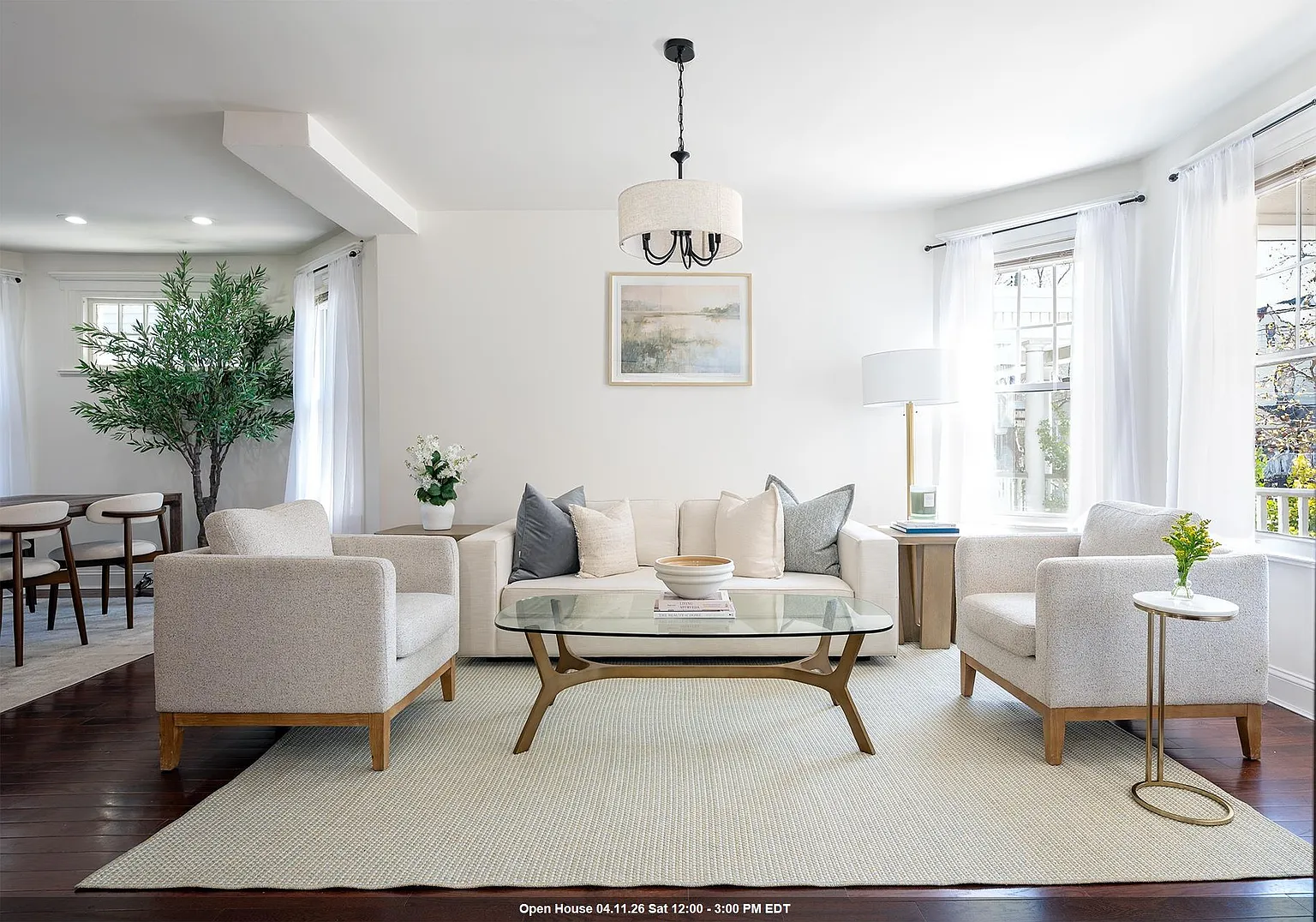 138 Jewett Ave photo 1