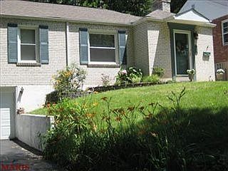 4th image of 419 Robert Ave
