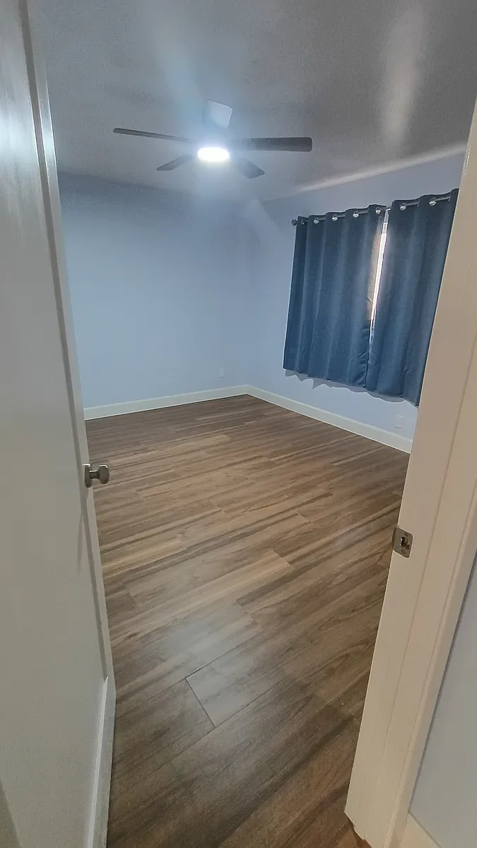 Building Photo - 4950 Coronado Ave #6