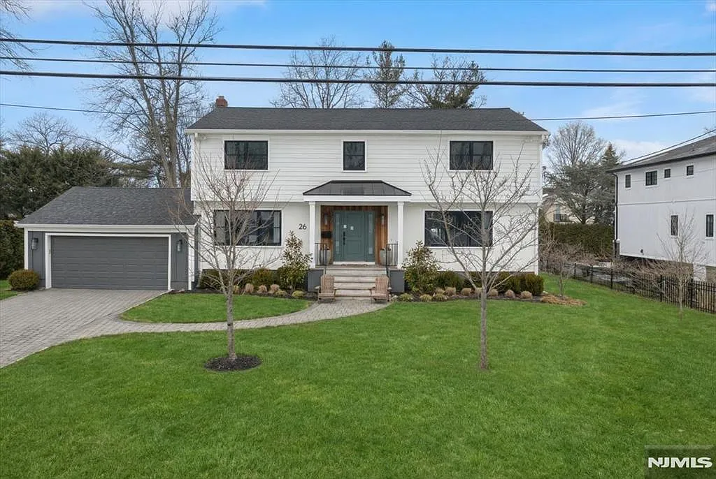 26 Laurie Dr photo 1