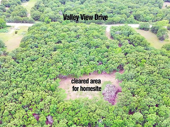 5th image of 8250 Valley View Dr