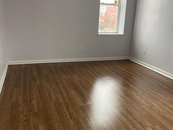 4th image of 3658 Virginia Ave #1