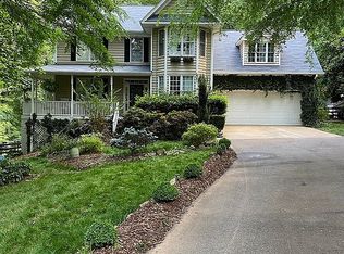 3305 W Thomasview Dr, Hillsborough, NC 27278