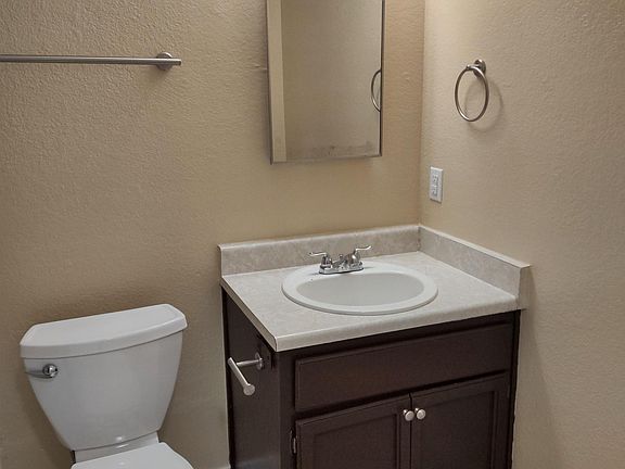 3rd image of 4775 Lucite Ln APT 2