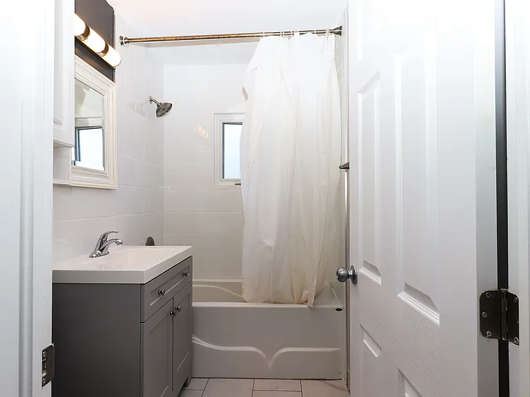 40 Helen St #1 — Photo 19