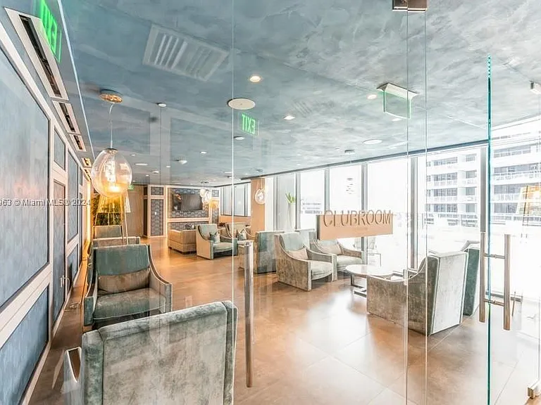 1000 Brickell Plz #Penthouse 5104 — Photo 45