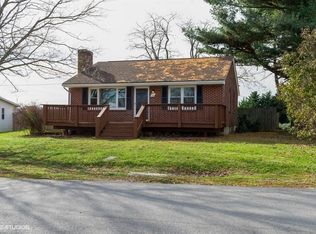 170 Fisher St, Christiansburg, VA 24073