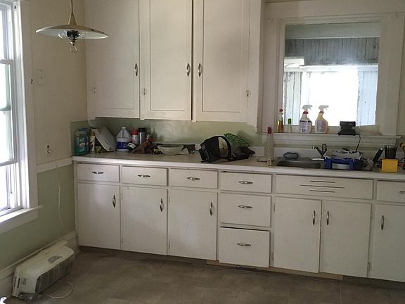 3rd image of 1219 Jackson St NW