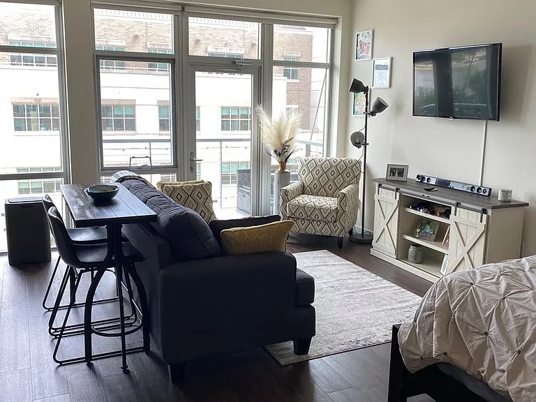 Metreau Apartments — Photo 27