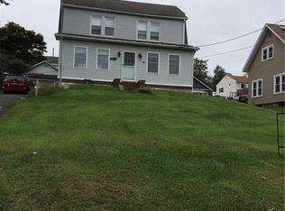 97 N Liberty Dr, Stony Pt, NY 10980