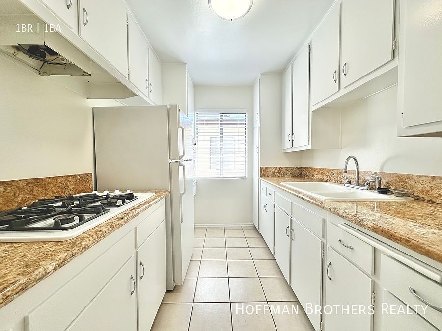 1st image of 1916 Glendon Ave #6A