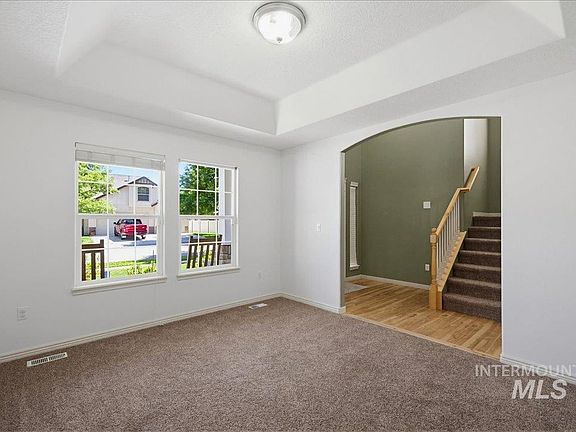 4th image of 3053 E Calabria Dr