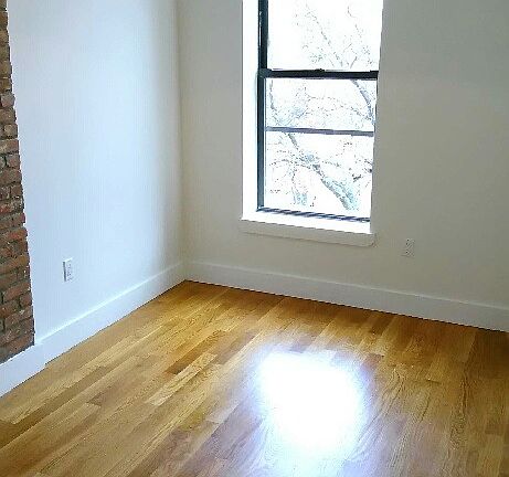 4th image of 1178 Bushwick Ave #3