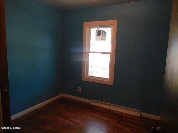 2nd image of 2508 Hoyt St