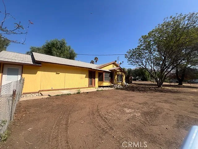 2 bed, 2000 sqft, $2,950 — Photo 3