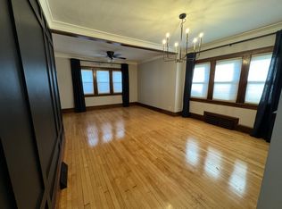 3229 S Pine Ave #B, Milwaukee, WI 53207
