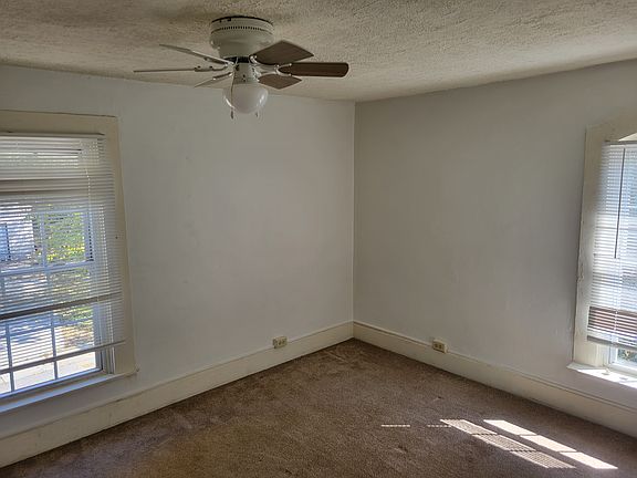 3rd image of 46 Pennsylvania Ave