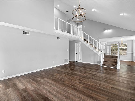3rd image of 5408 Brianne Ct