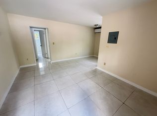 1194 NW 19th Ave #1, Miami, FL 33125