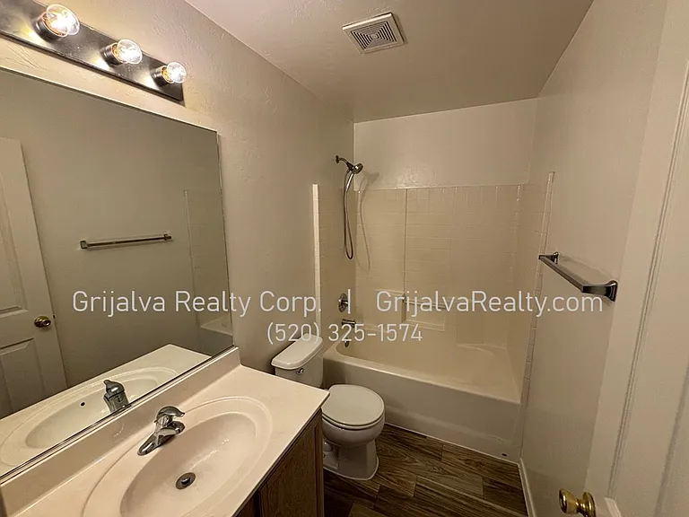 770 W Firehawk Dr — Photo 13