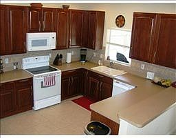 4th image of 2528 Eagle Crest Ct
