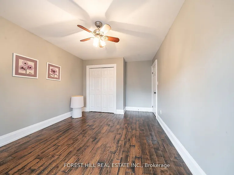 6 Aberdeen Ave — Photo 21