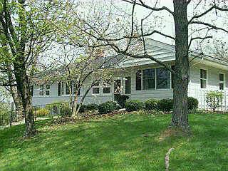1st image of 322 Hyde Park Dr