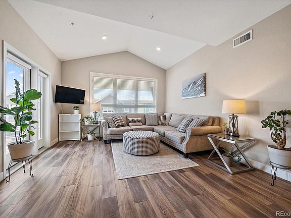 3rd image of 230 S Cherrywood Dr #301