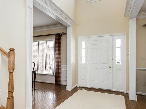 2nd image of 3715 Broadrun Dr