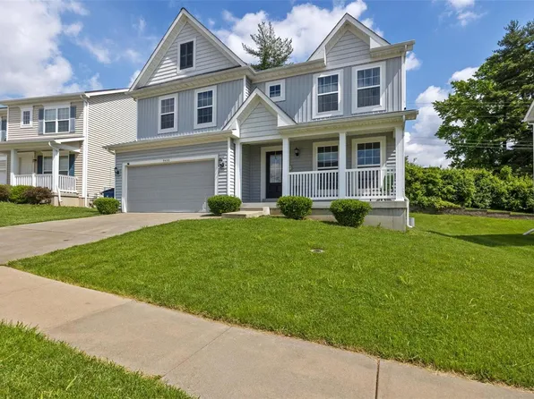 5458 Misty Crossing Ct, Florissant, MO 63034