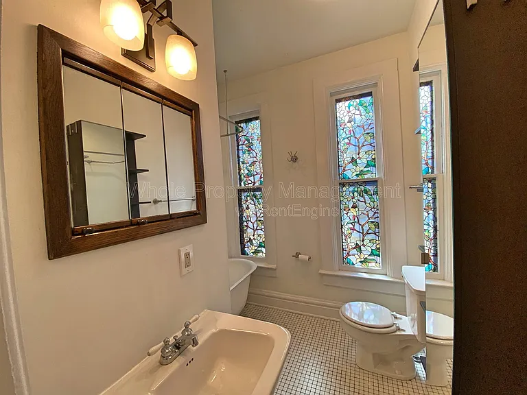 715 Elati St — Photo 12