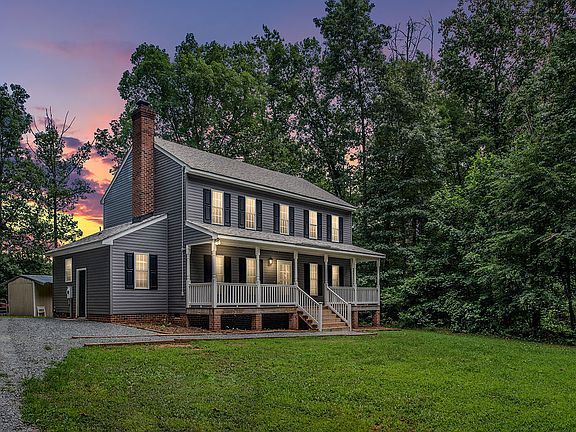 3rd image of 2360 Old Apple Grove Rd