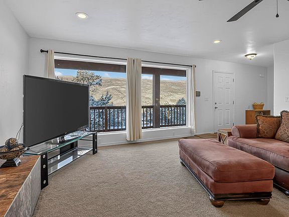 3rd image of 78 Sangre De Cristo Dr