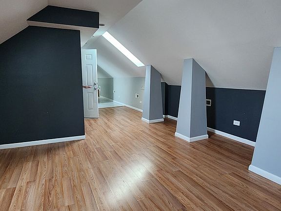 2nd image of 2346 S Christiana Ave