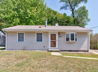 1509 Sunset Dr, Council Bluffs, IA 51503