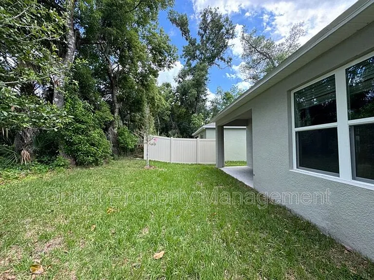 391 Pelham Park Dr — Photo 15