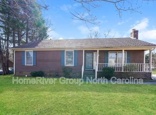 4005 Waynoka Dr, Greensboro, NC 27410