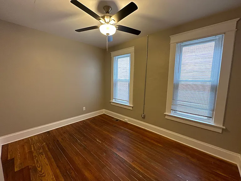 145-147 Chittenden Ave — Photo 10