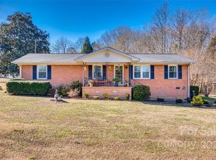 231 Essie Cir, Fort Mill, SC 29708