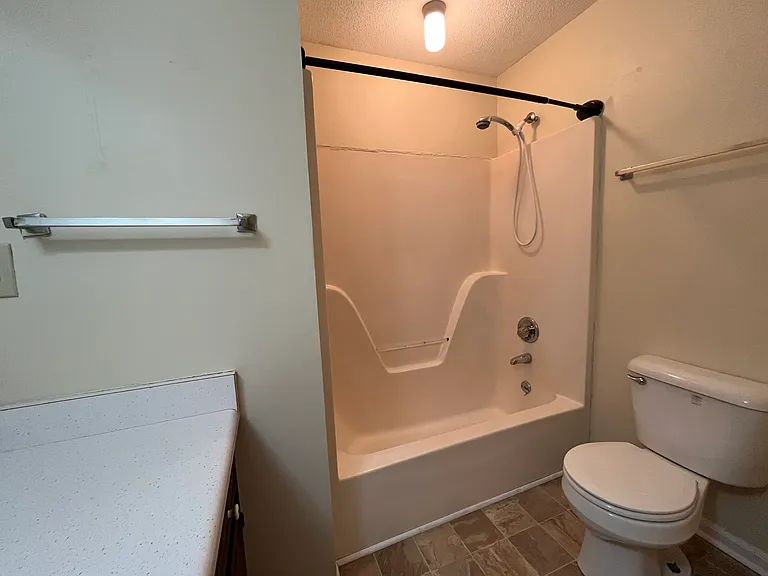 1483 Craig Dr #B — Photo 9