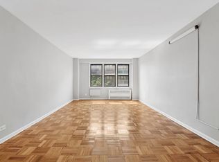 37-31 73rd St #5T, Jackson Heights, NY 11372